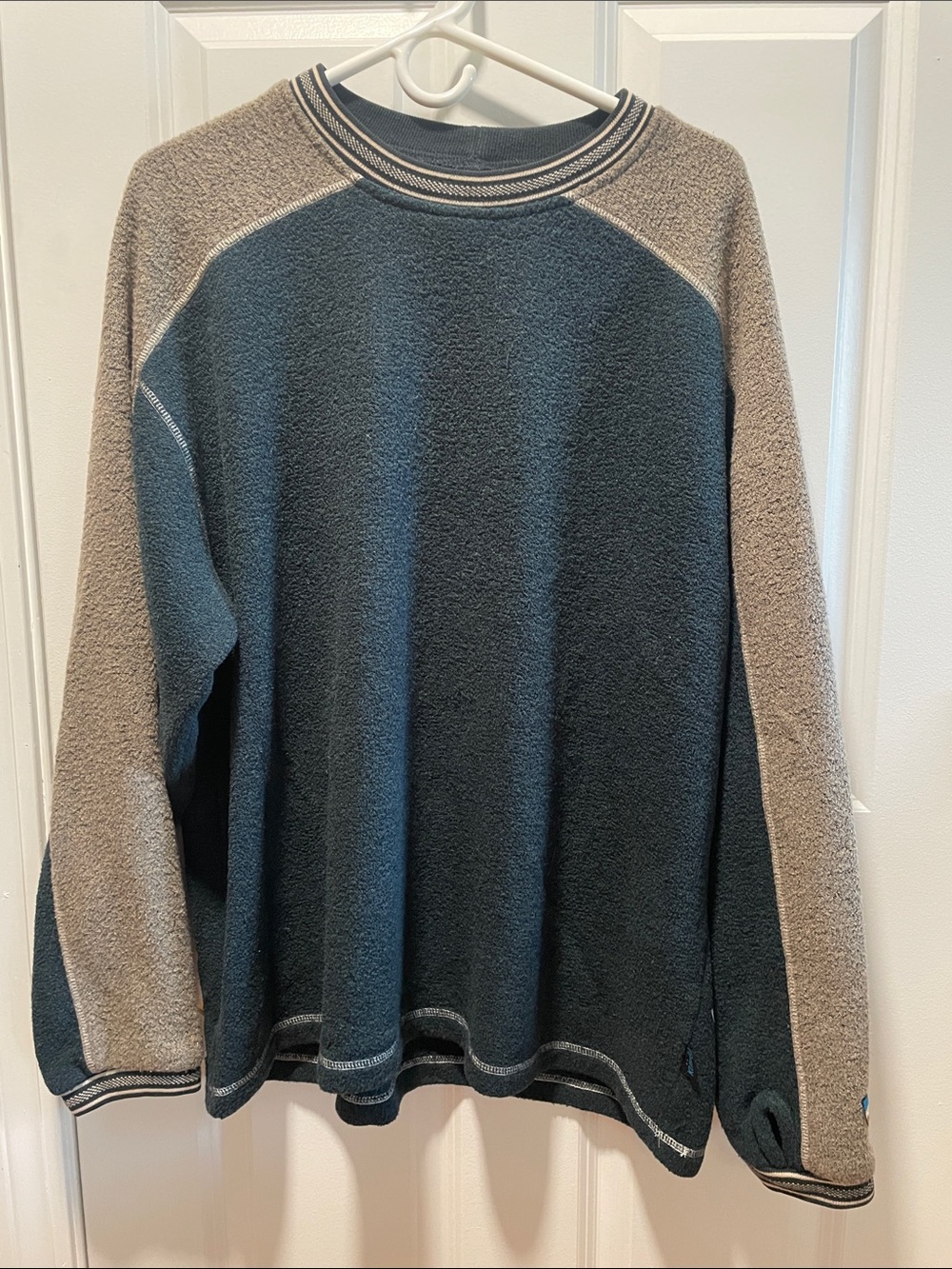 Men's Kuhl Alpaca FleeceTwo-Tone Crewneck Sweater - Blue Body with Beige Sleeves